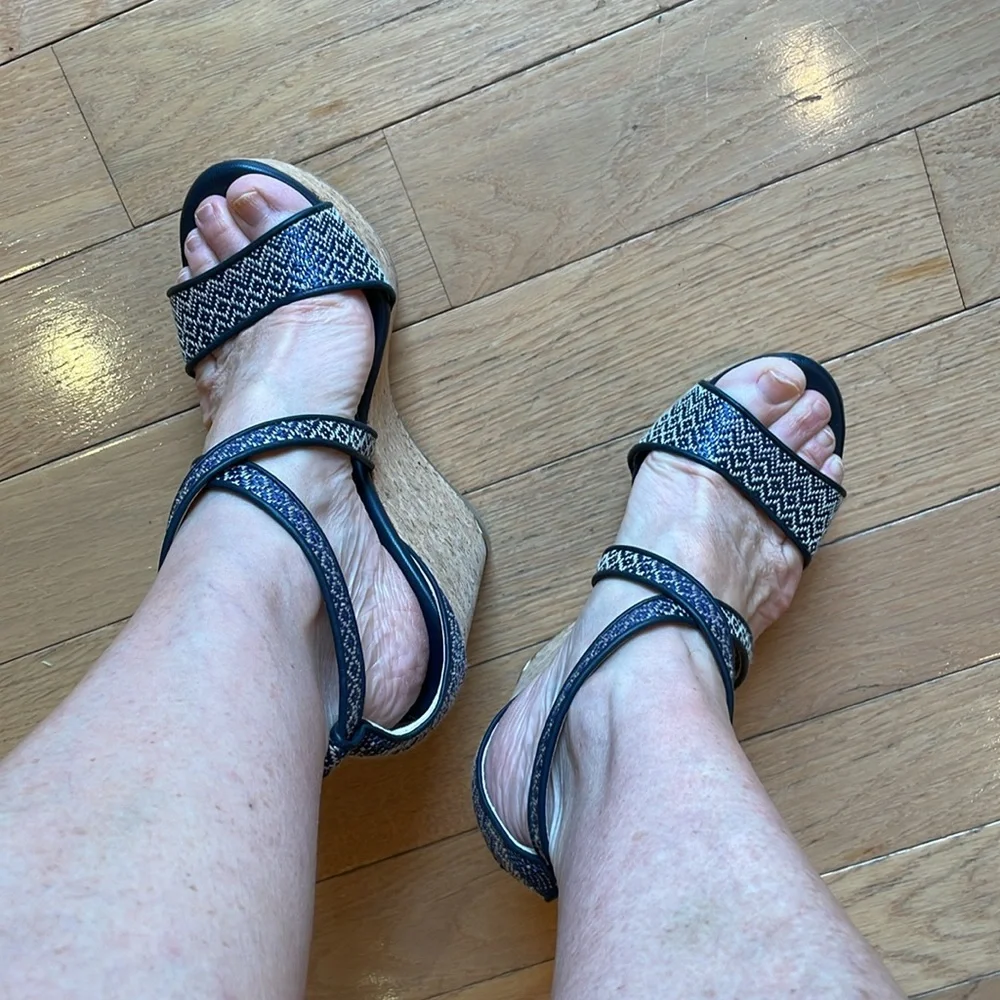 Jimmy Choo Portia Wedge Sandals Navy Cork Two-Tone Leather Size 38 EU Chic Style